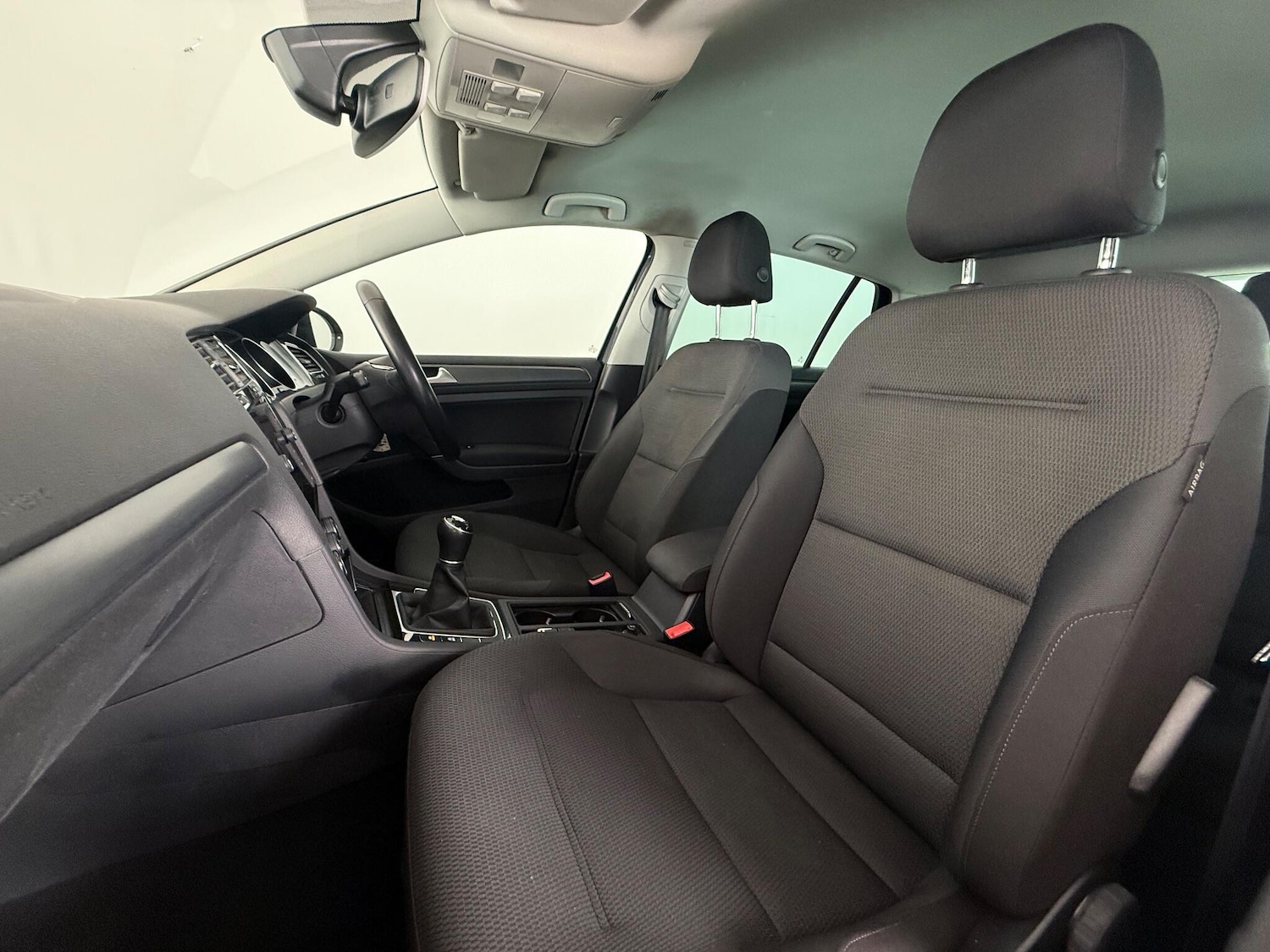 Used Volkswagen Golf 2019 for sale - 76468214: Photo 18