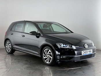 Used Volkswagen Golf 2019 for sale - 76468214: Photo