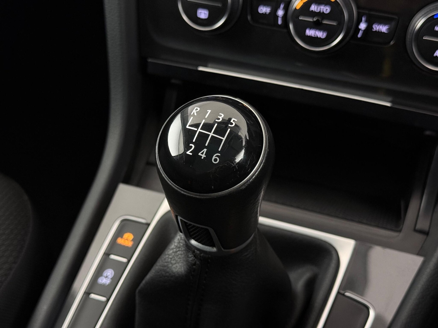 Used Volkswagen Golf 2019 for sale - 76468214: Photo 42