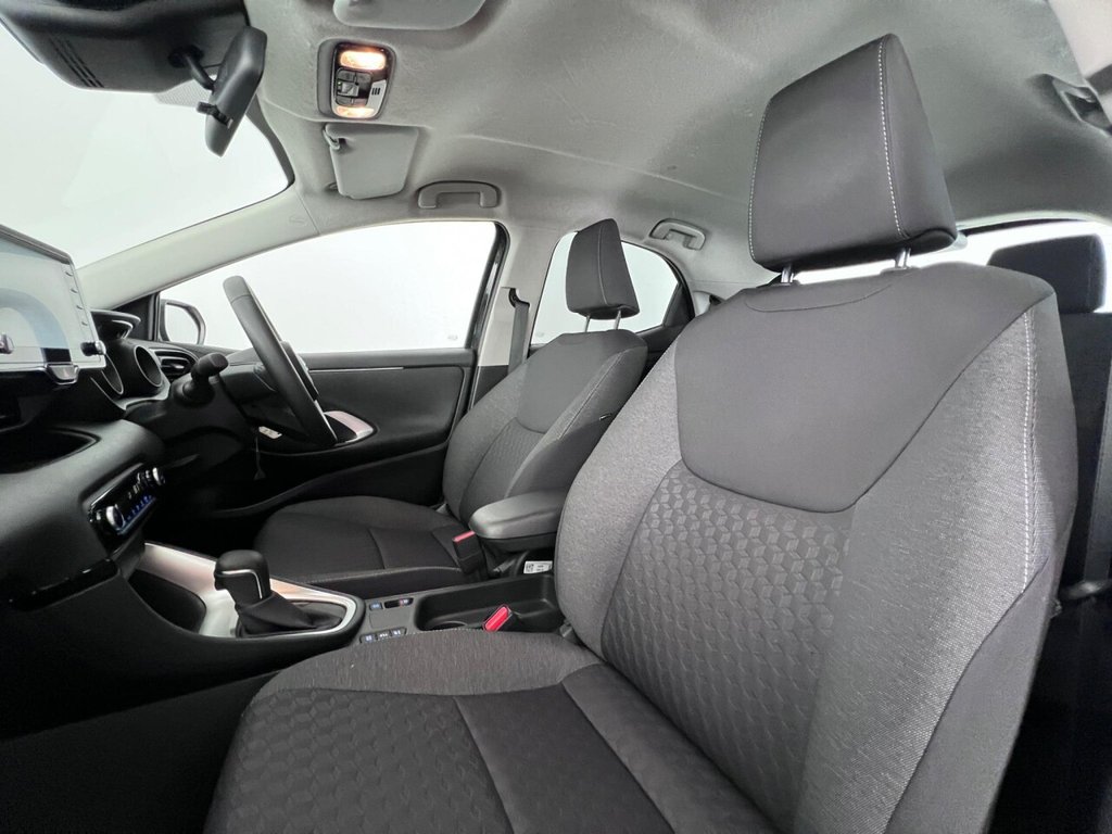 Used Toyota Yaris 2022 for sale - 76080280: Photo 15