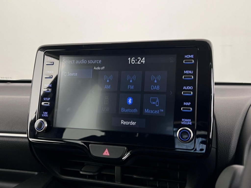 Used Toyota Yaris 2022 for sale - 76080280: Photo 28