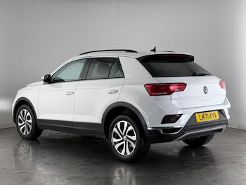 Used Volkswagen T-Roc 2021 for sale - 77246258: Photo