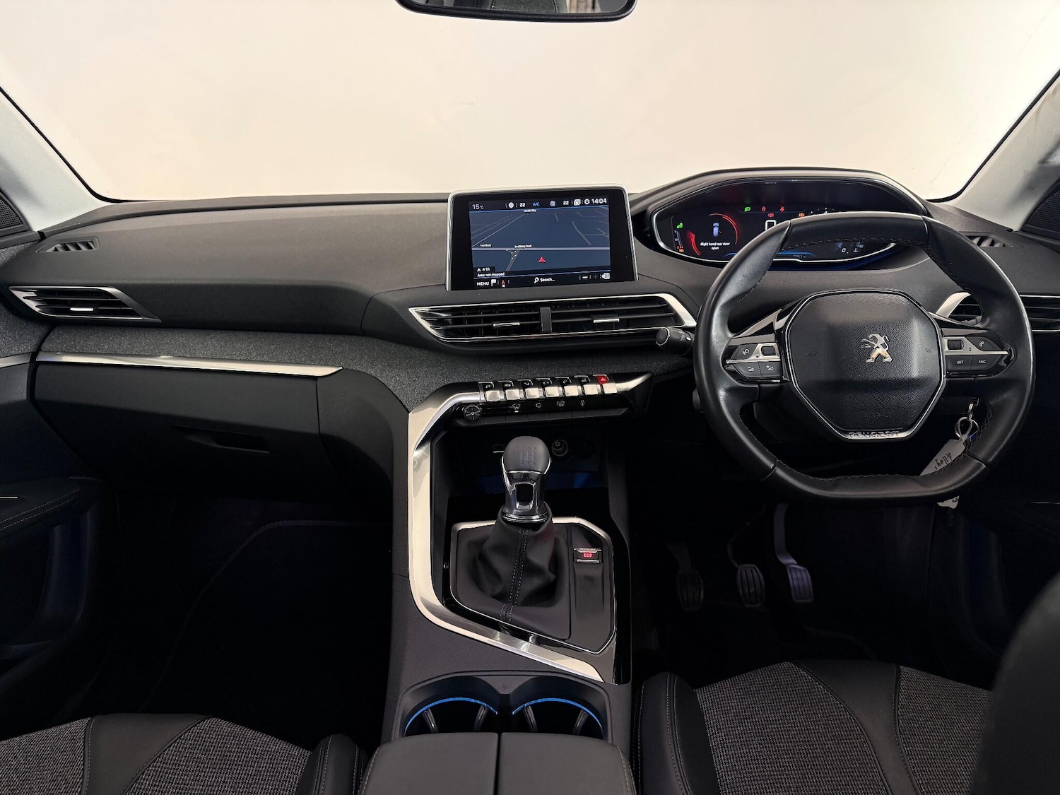 Used Peugeot 3008 2018 for sale - 76468774: Photo 22