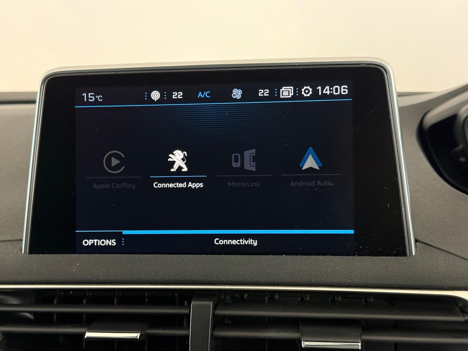 Used Peugeot 3008 2018 for sale - 76468774: Photo 32