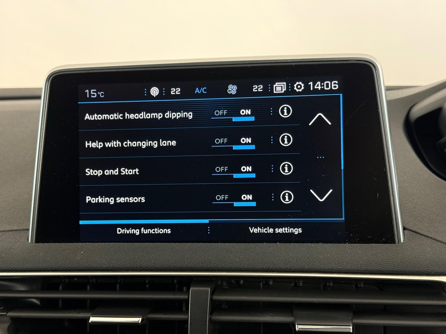 Used Peugeot 3008 2018 for sale - 76468774: Photo 34