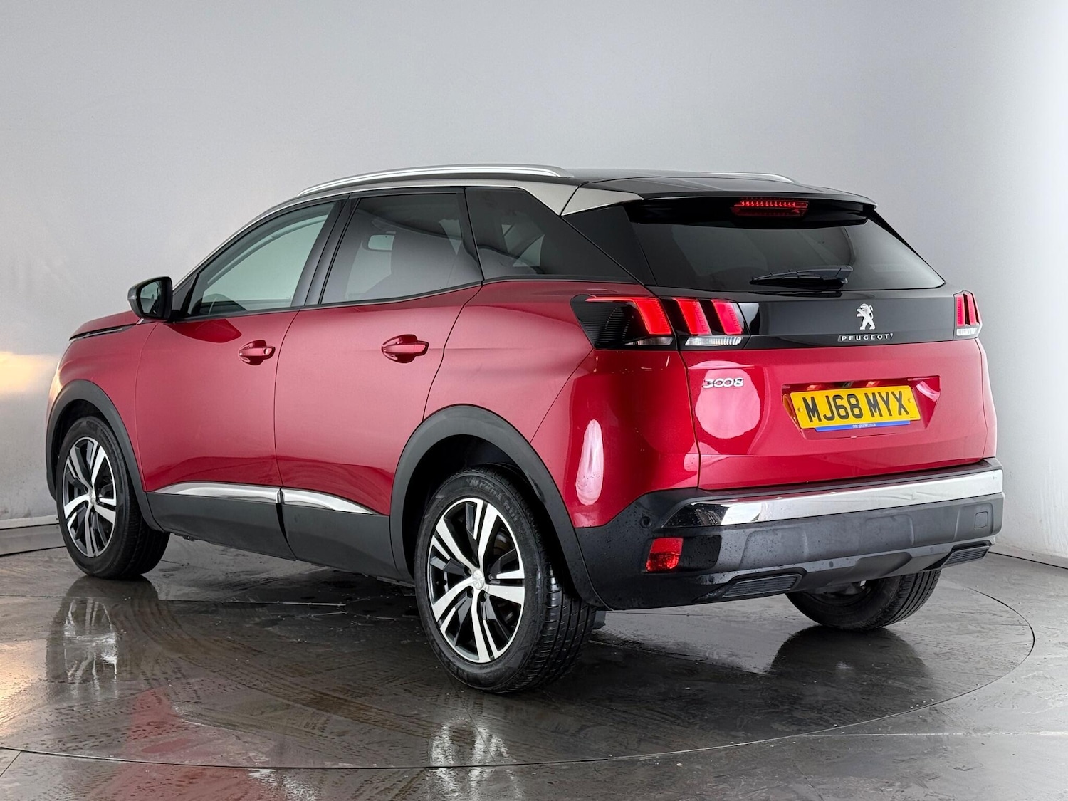 Used Peugeot 3008 2018 for sale - 76468774: Photo 5