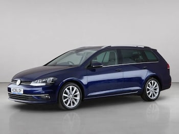 Used Volkswagen Golf 2019 for sale - 79013303: Photo