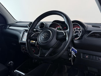 Used Suzuki Swift 2018 for sale - 78753023: Photo