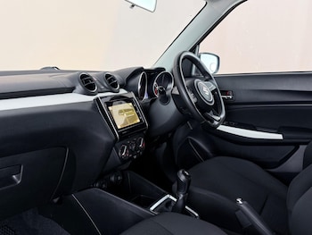 Used Suzuki Swift 2018 for sale - 78753023: Photo