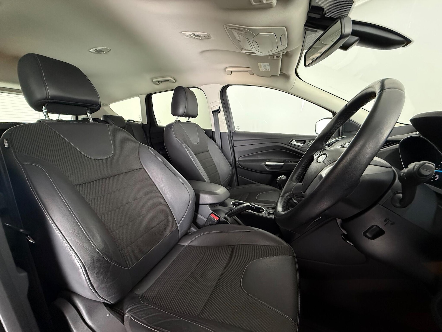 Used Ford Kuga 2015 for sale - 76539217: Photo 16