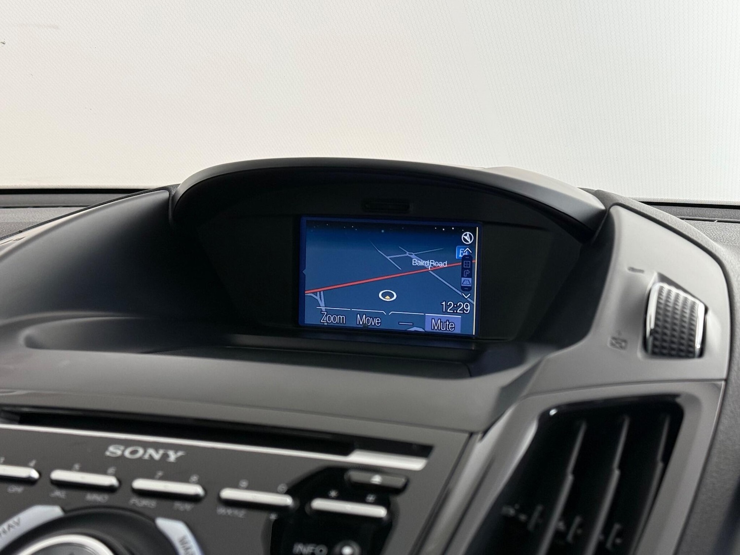 Used Ford Kuga 2015 for sale - 76539217: Photo 32