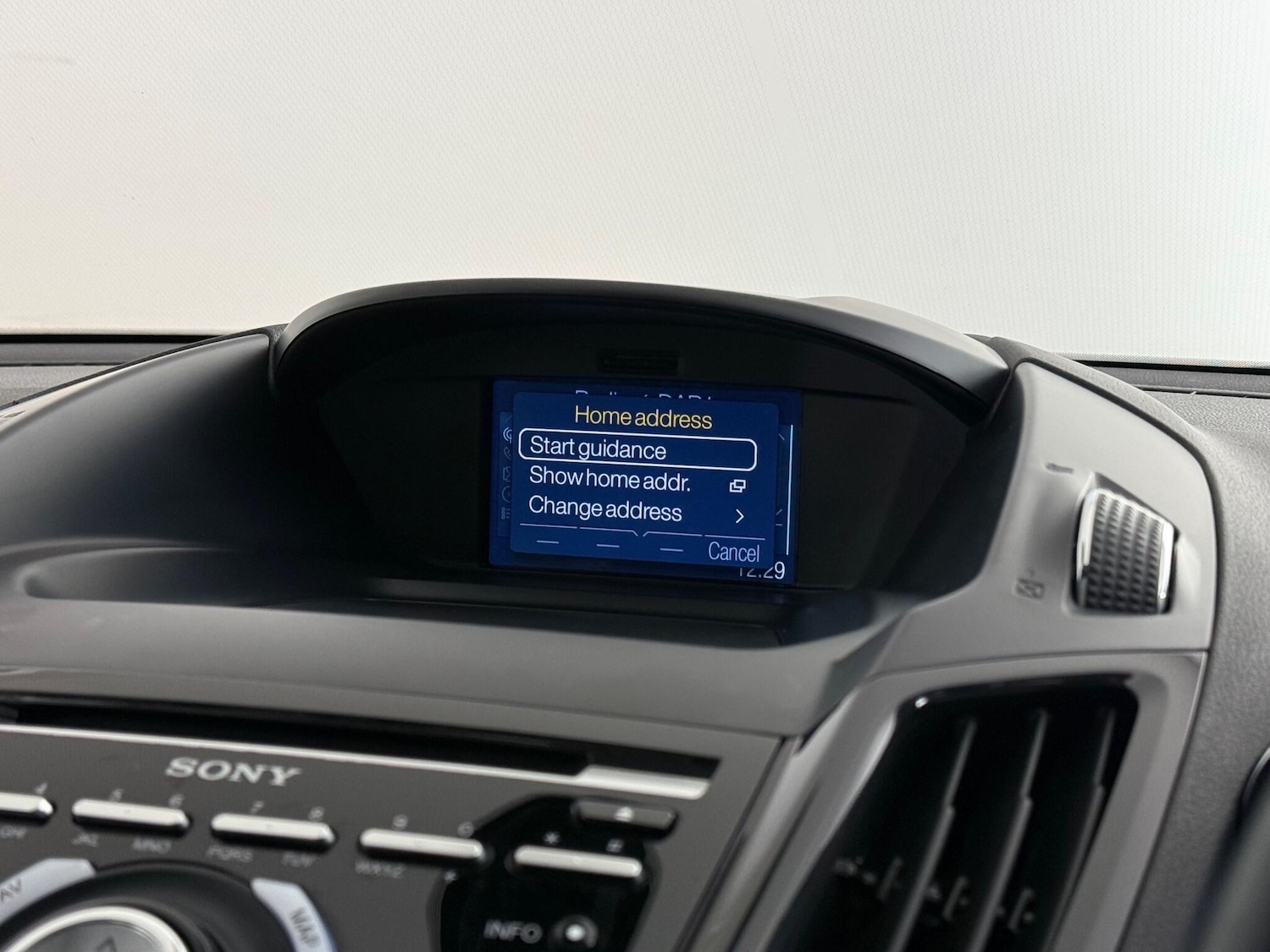 Used Ford Kuga 2015 for sale - 76539217: Photo 37