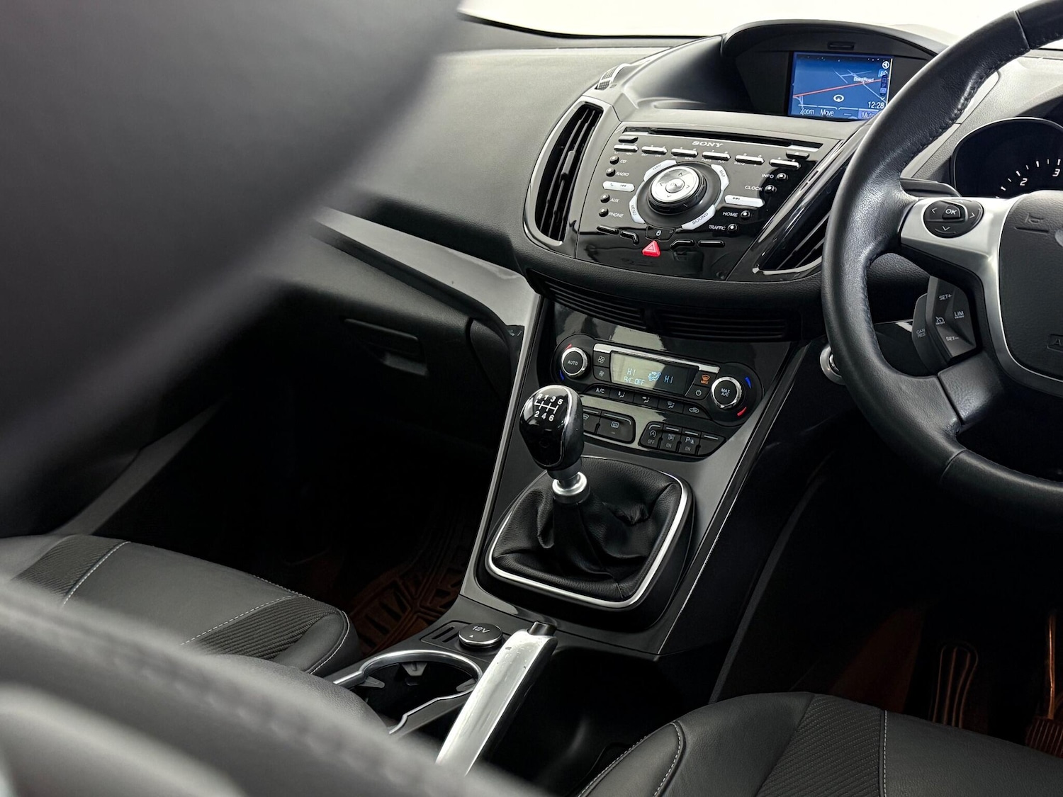 Used Ford Kuga 2015 for sale - 76539217: Photo 39