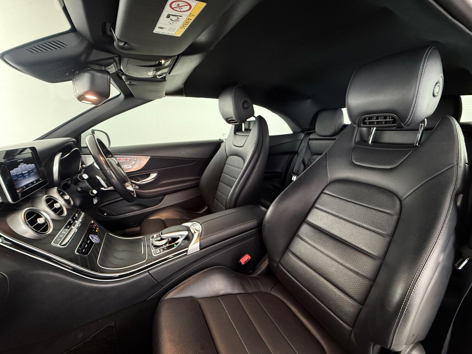 Used Mercedes-Benz C Class 2018 for sale - 77803031: Photo 11