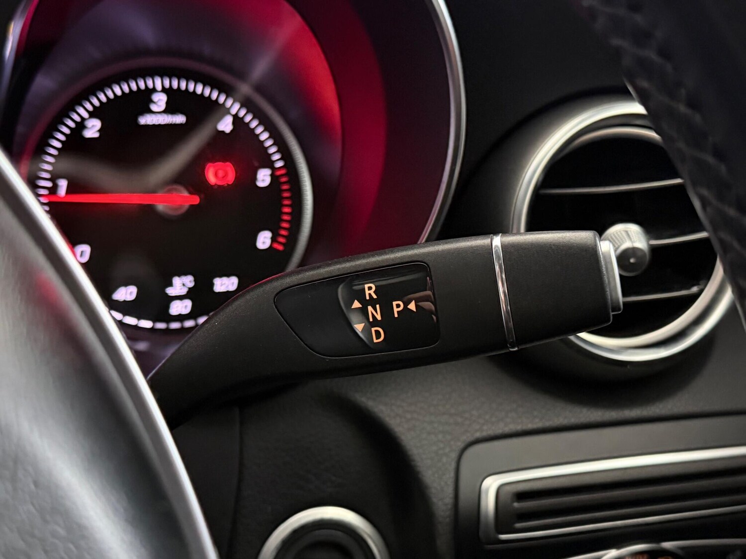 Used Mercedes-Benz C Class 2018 for sale - 77803031: Photo 21