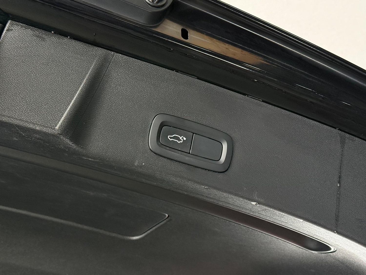 Used Volvo XC40 2020 for sale - 77222514: Photo 11