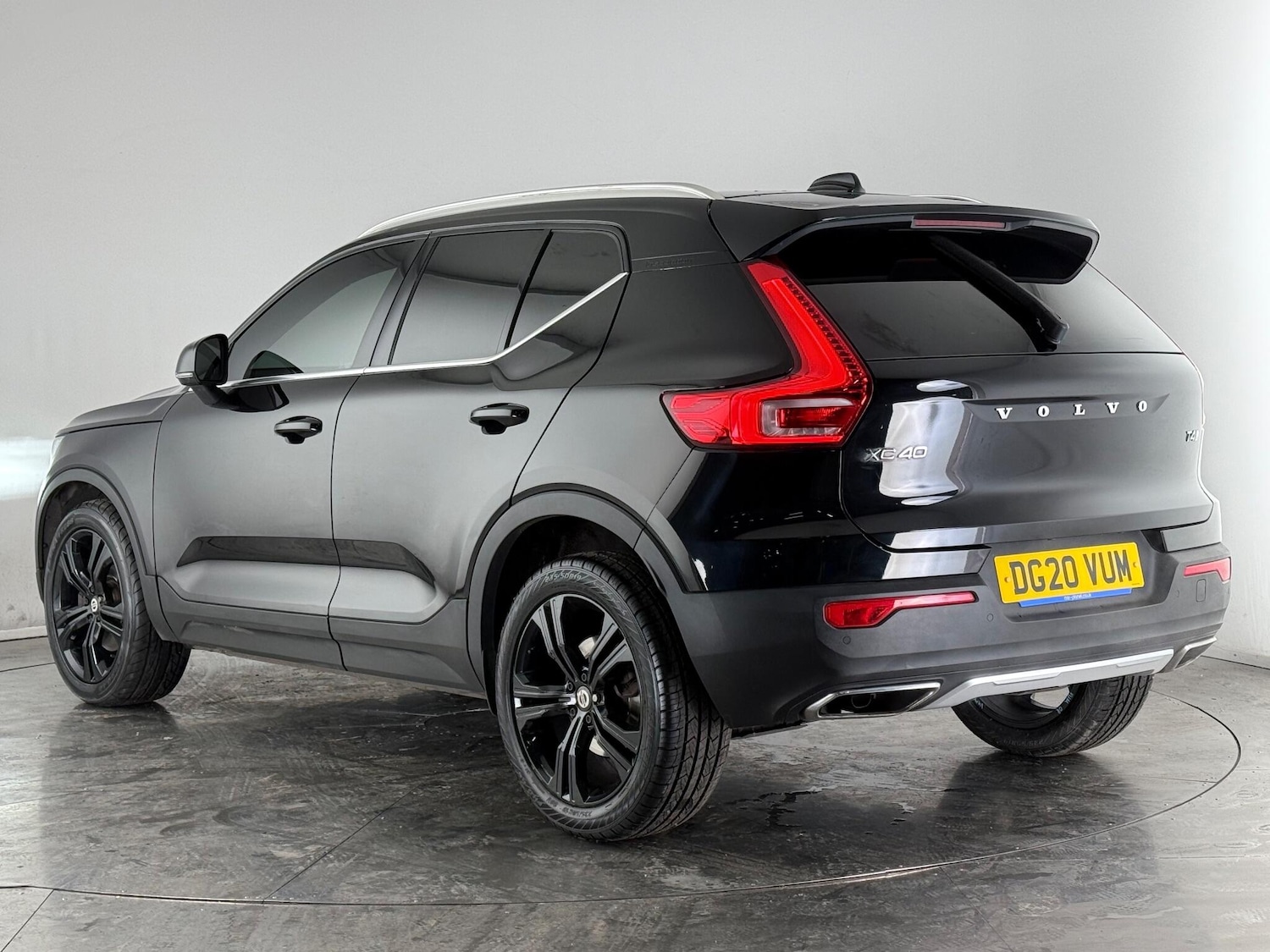 Used Volvo XC40 2020 for sale - 77222514: Photo 3