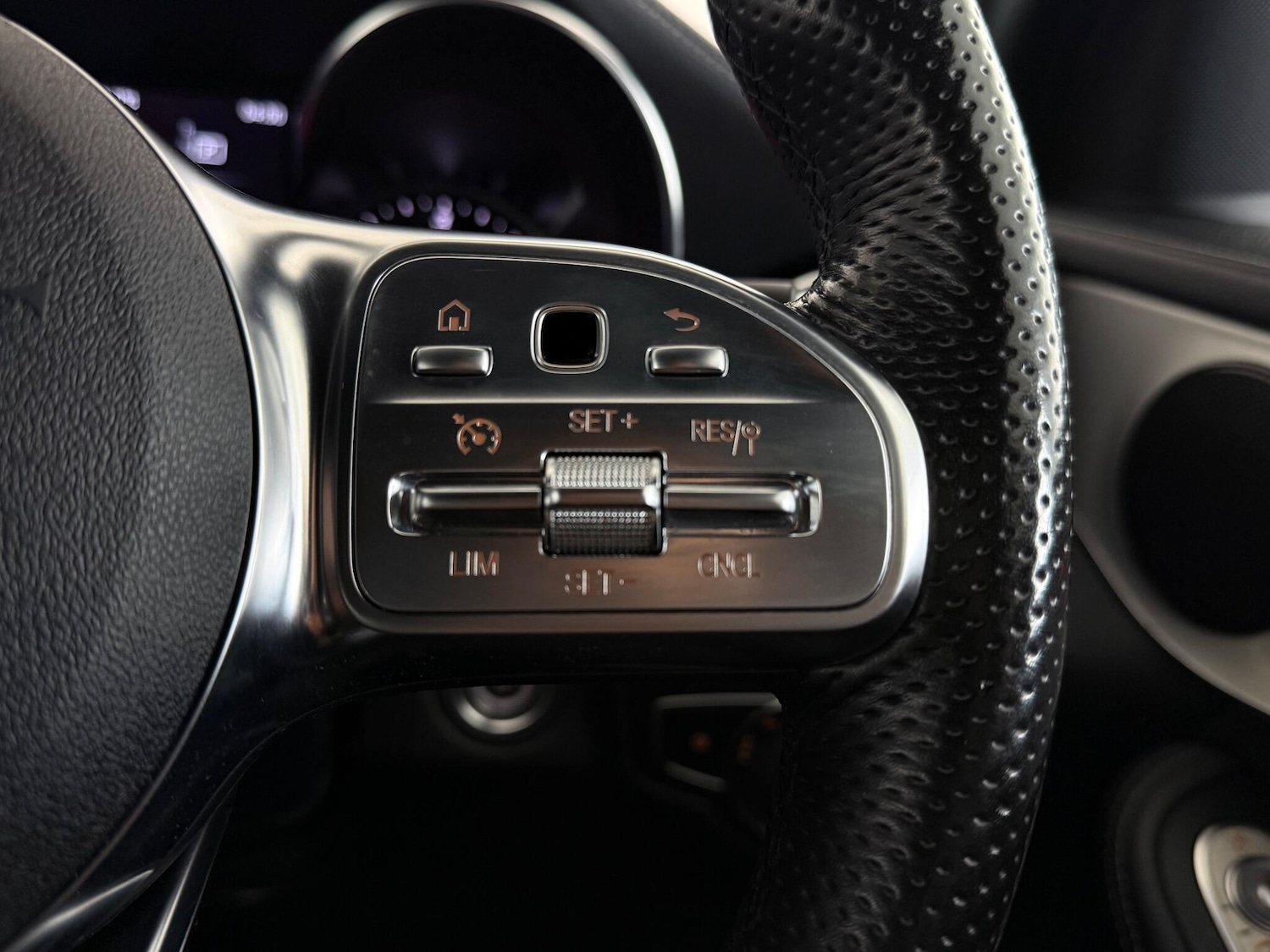 Used Mercedes-Benz GLC 2021 for sale - 77345803: Photo 18