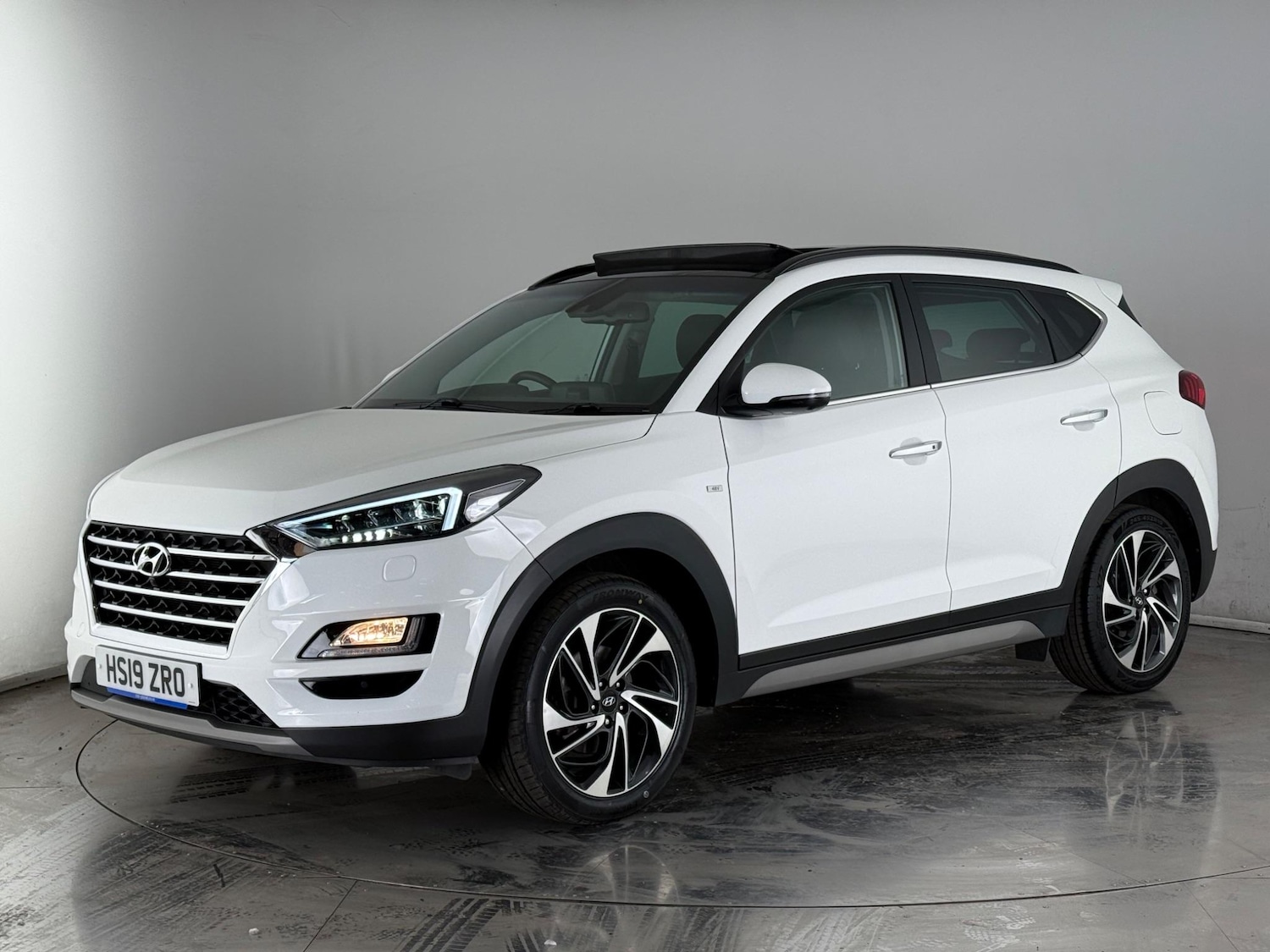 Used Hyundai TUCSON 2019 for sale - 76499029: Photo 3