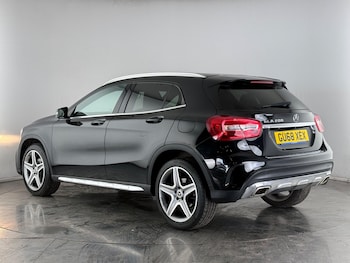 Used Mercedes-Benz GLA 2018 for sale - 77754505: Photo