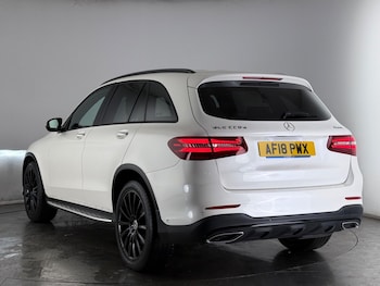 Used Mercedes-Benz GLC 2018 for sale - 77831669: Photo