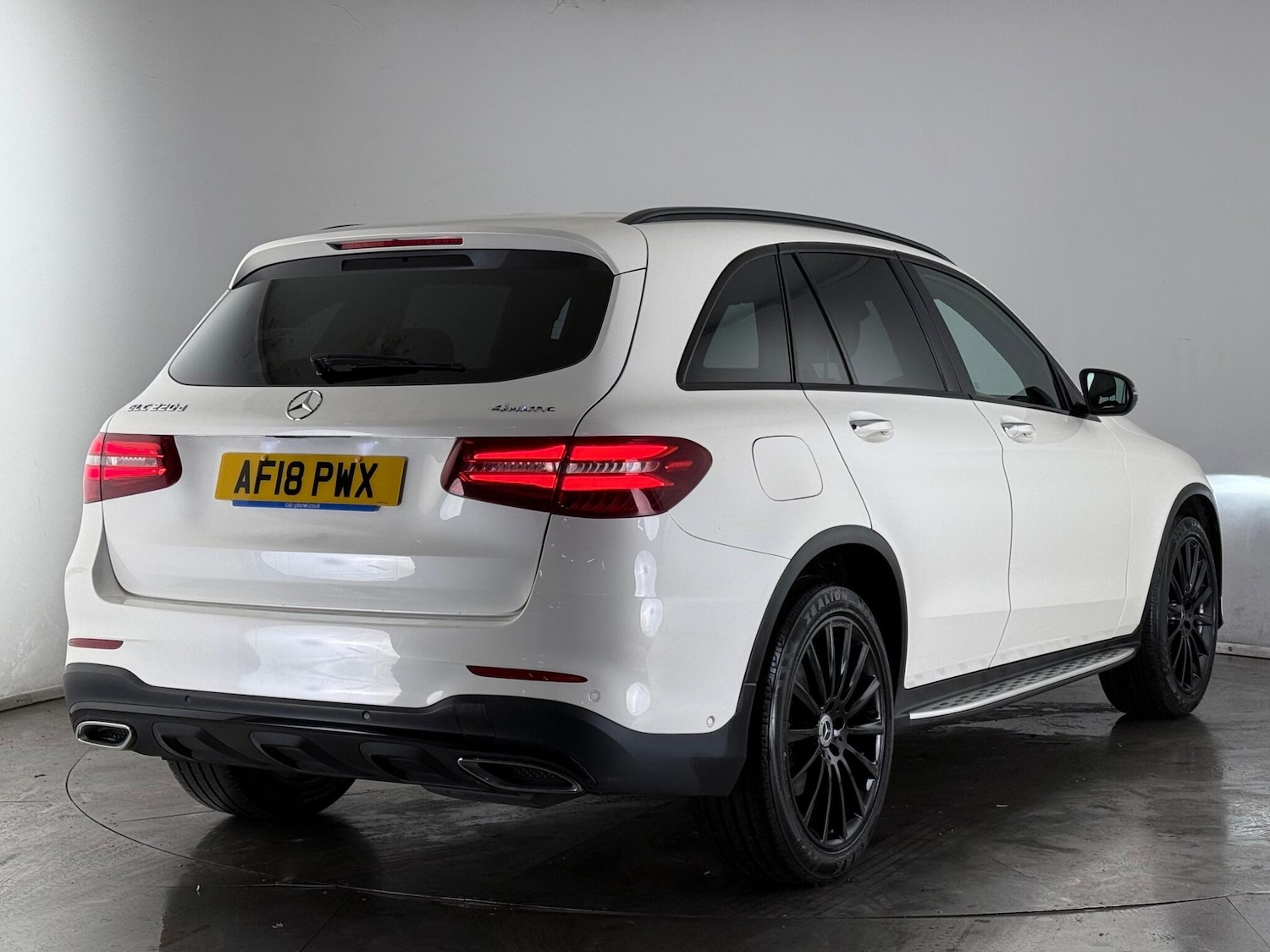 Used Mercedes-Benz GLC 2018 for sale - 77831669: Photo 4