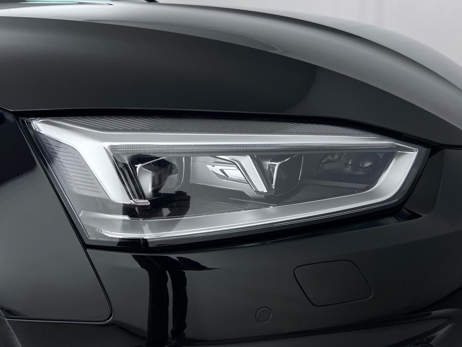 Used Audi A5 2017 for sale - 76839513: Photo 8