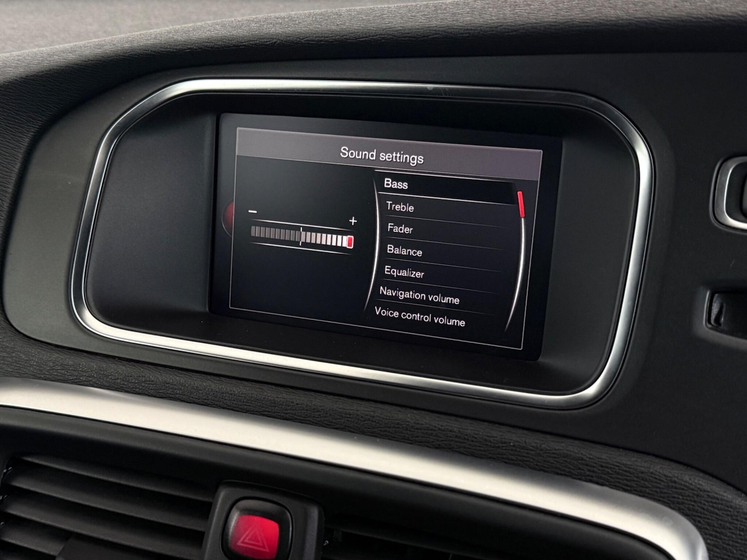 Used Volvo V40 2018 for sale - 77809253: Photo 23