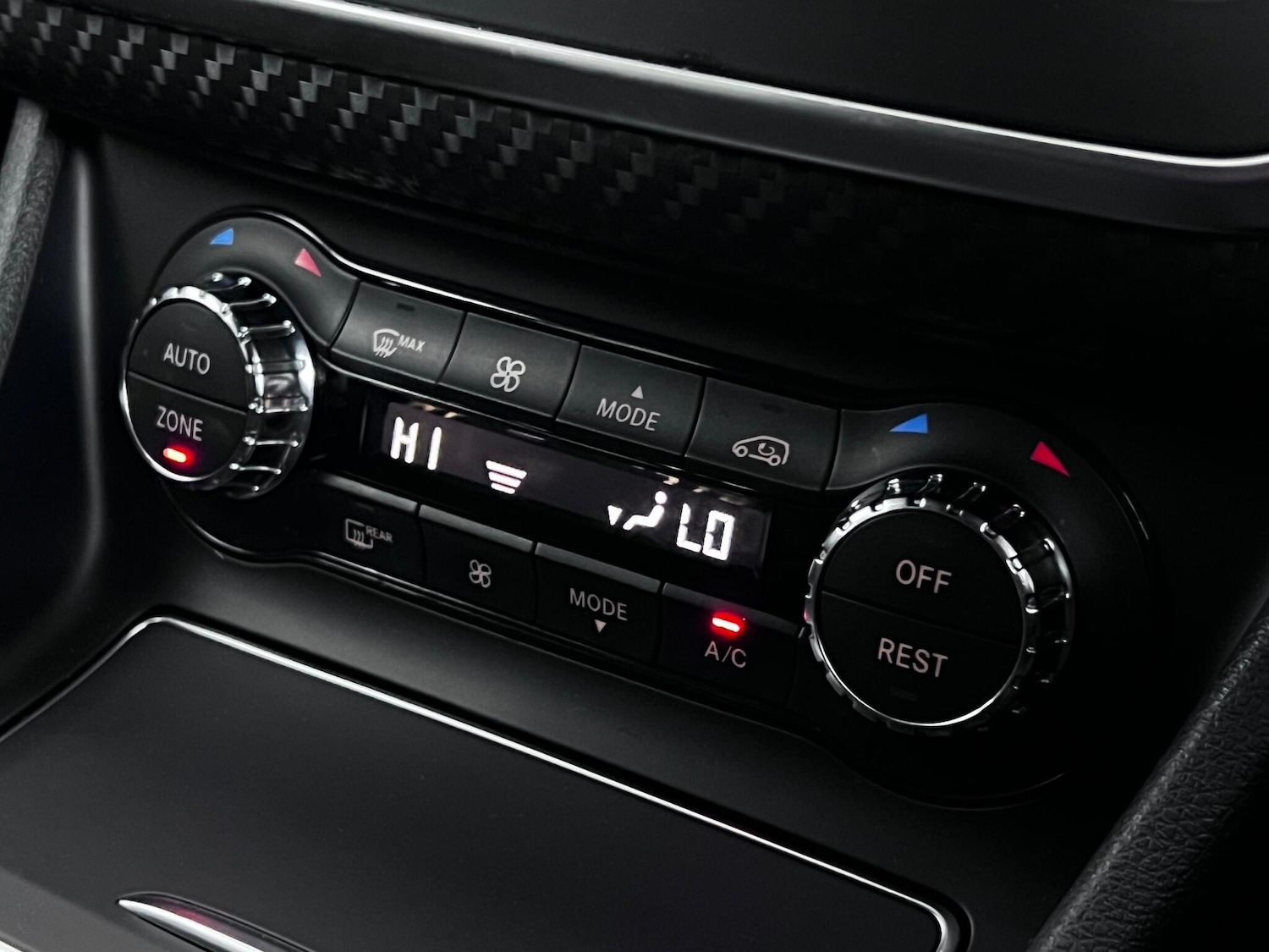 Used Mercedes-Benz A-Class 2017 for sale - 77029233: Photo 37