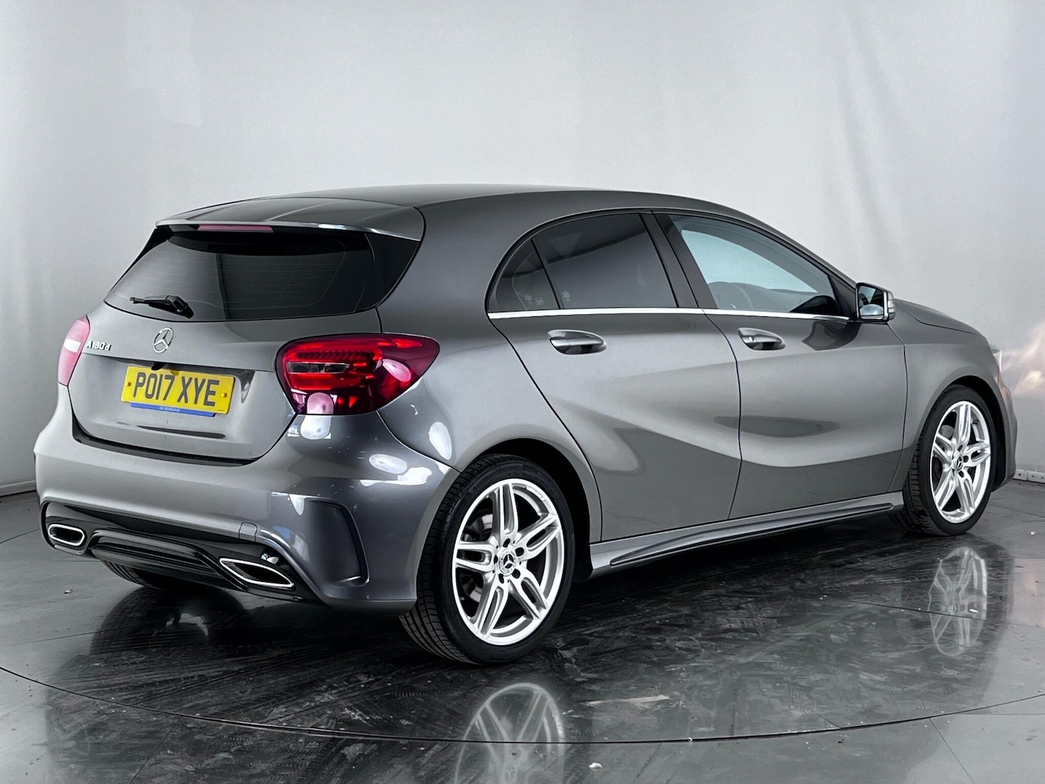 Used Mercedes-Benz A-Class 2017 for sale - 77029233: Photo 5