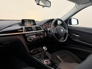 Used BMW 3 Series 2017 for sale - 79566018: Photo