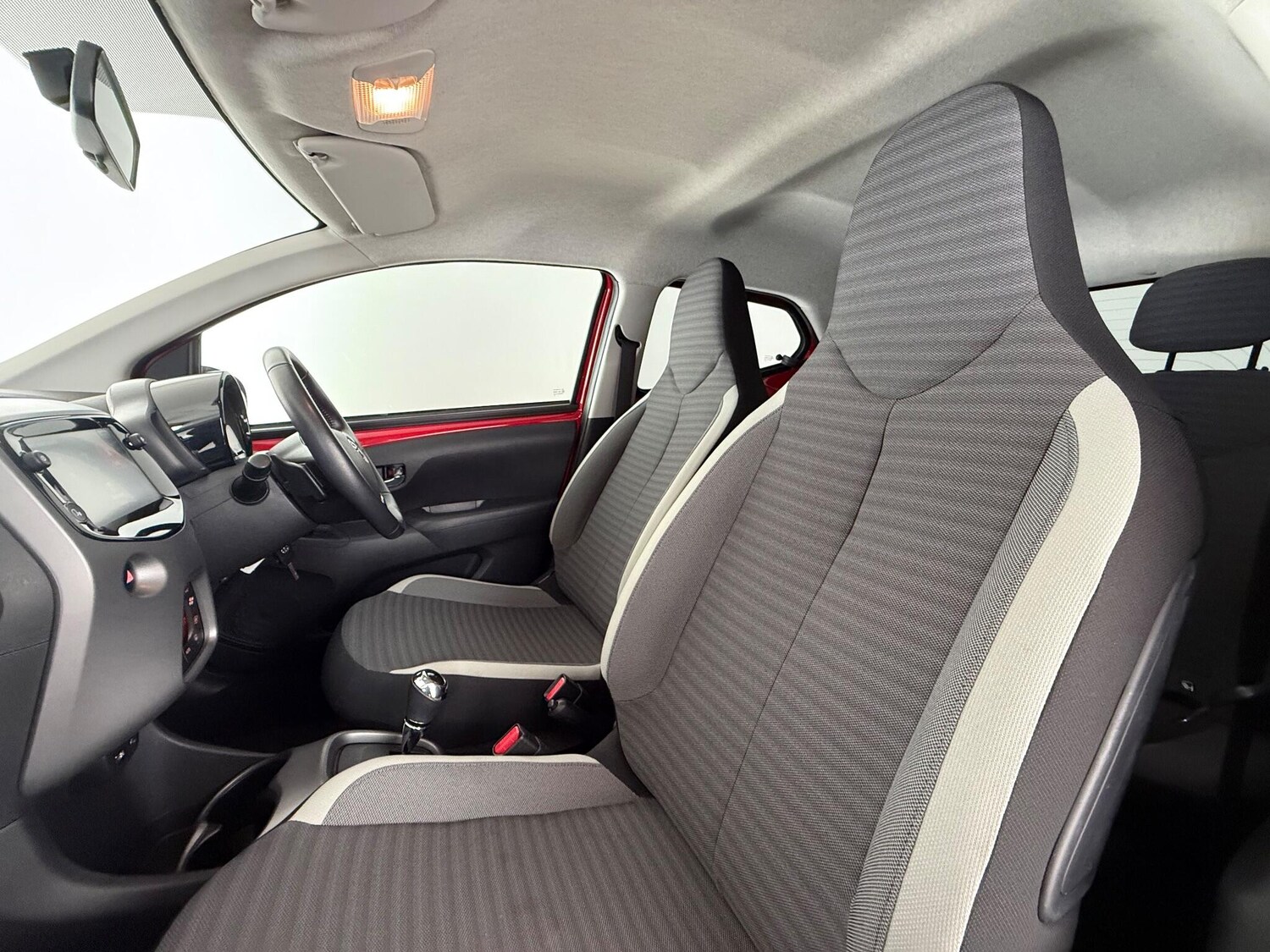 Used Toyota AYGO 2019 for sale - 77441519: Photo 10