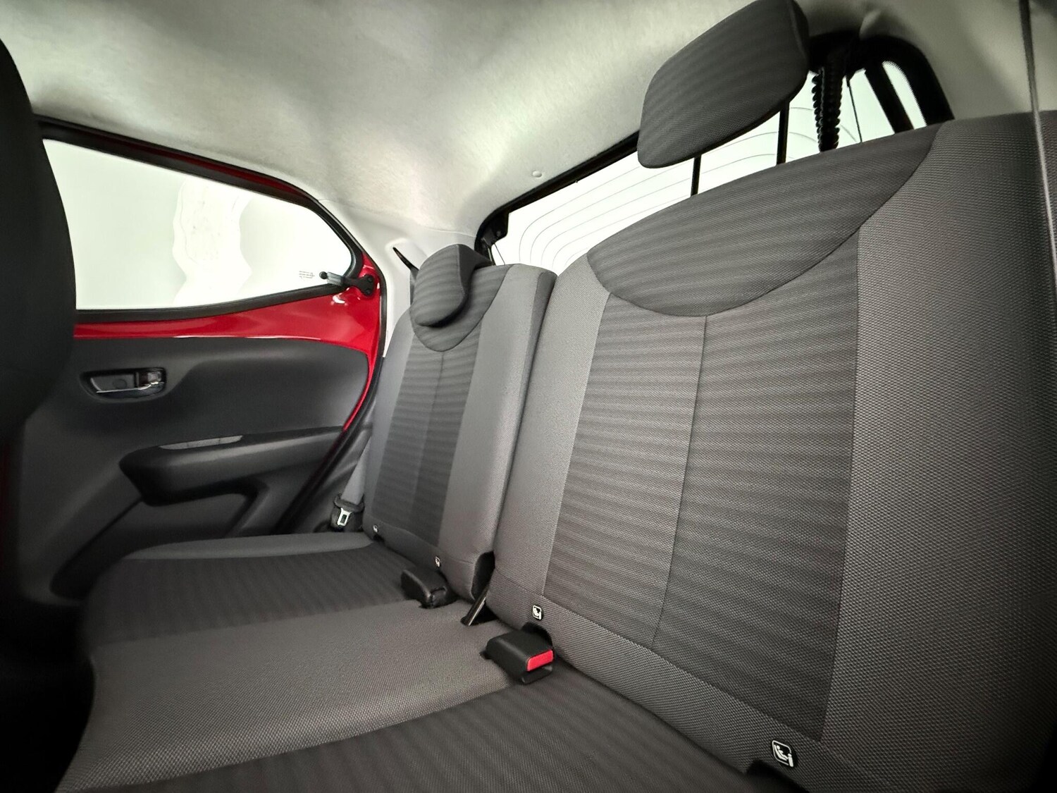 Used Toyota AYGO 2019 for sale - 77441519: Photo 11