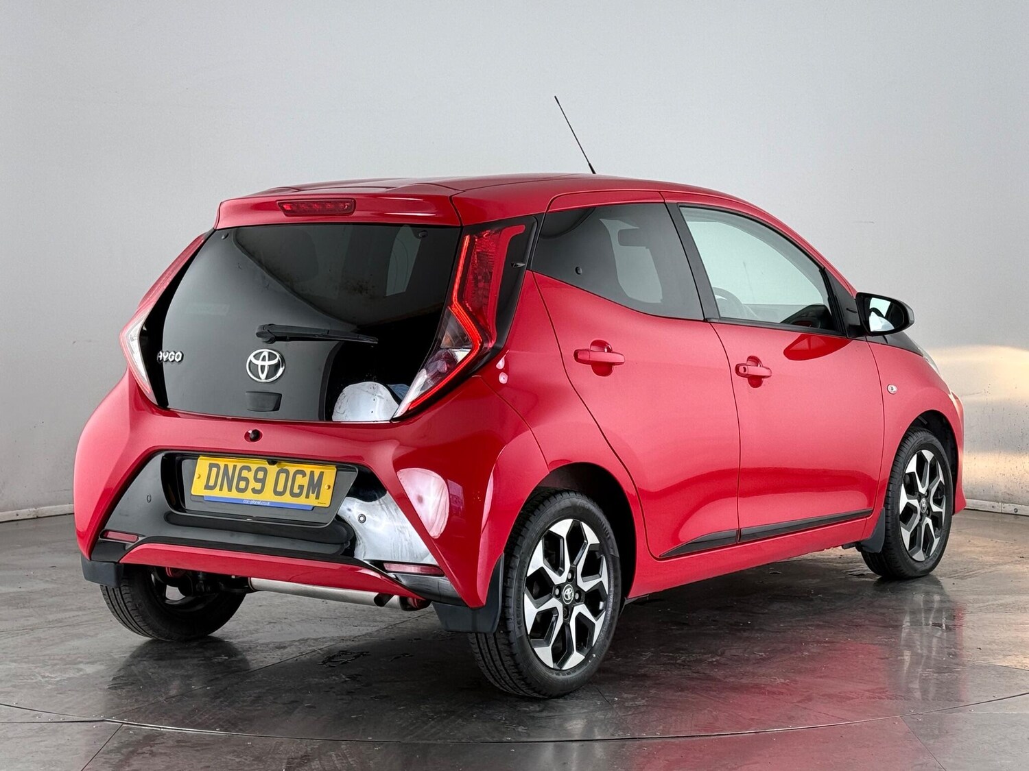 Used Toyota AYGO 2019 for sale - 77441519: Photo 6