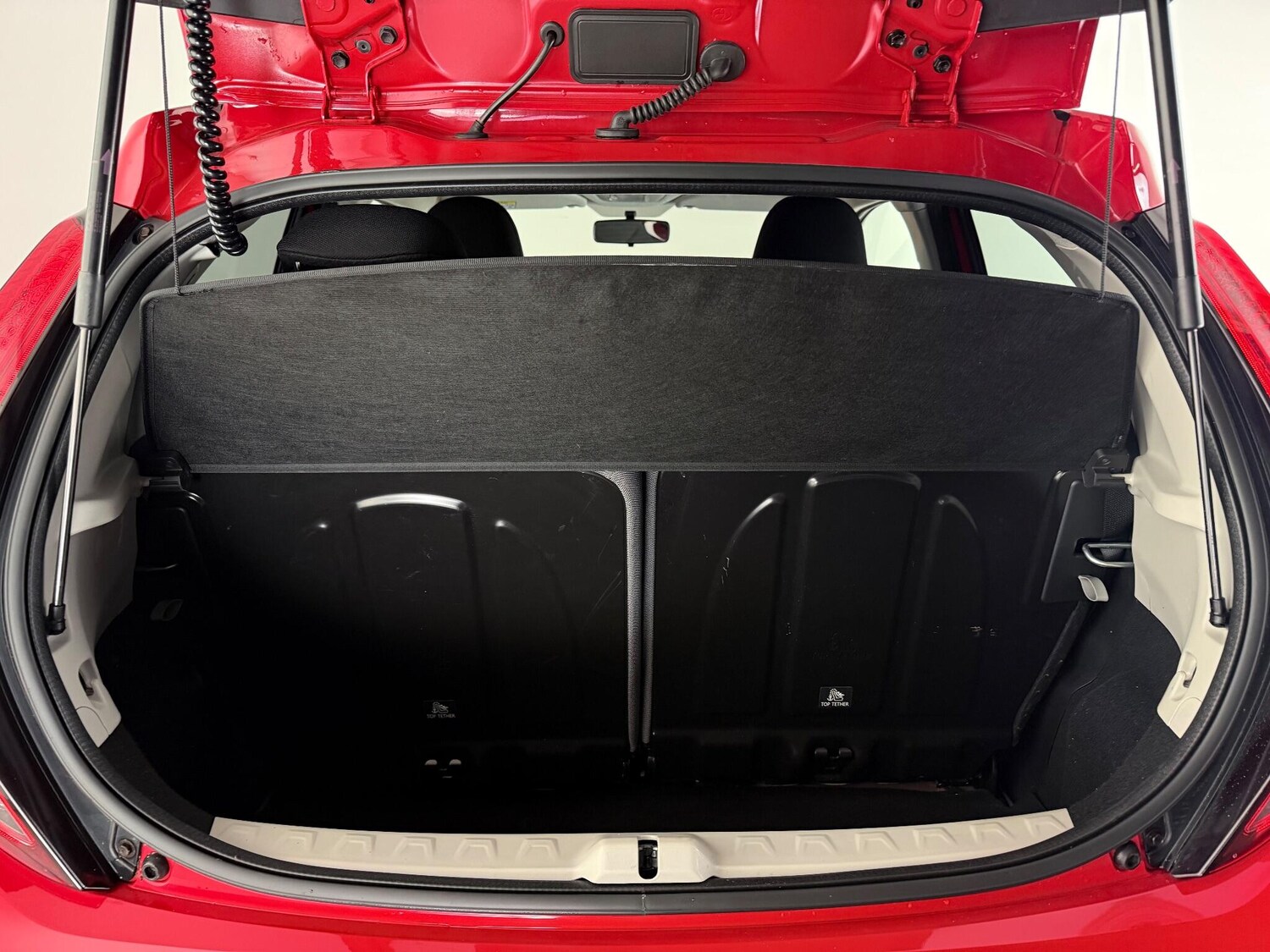 Used Toyota AYGO 2019 for sale - 77441519: Photo 8