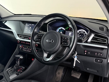 Used Kia Niro 2021 for sale - 79189211: Photo