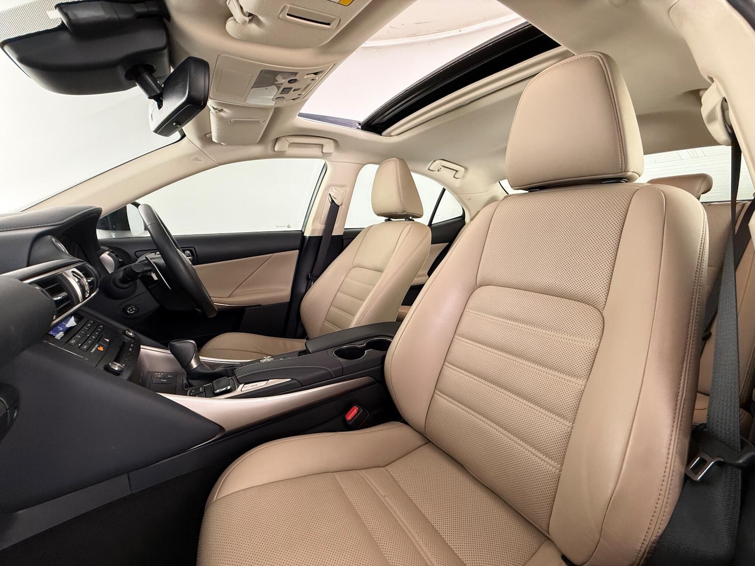 Used Lexus IS 2019 for sale - 77591197: Photo 11