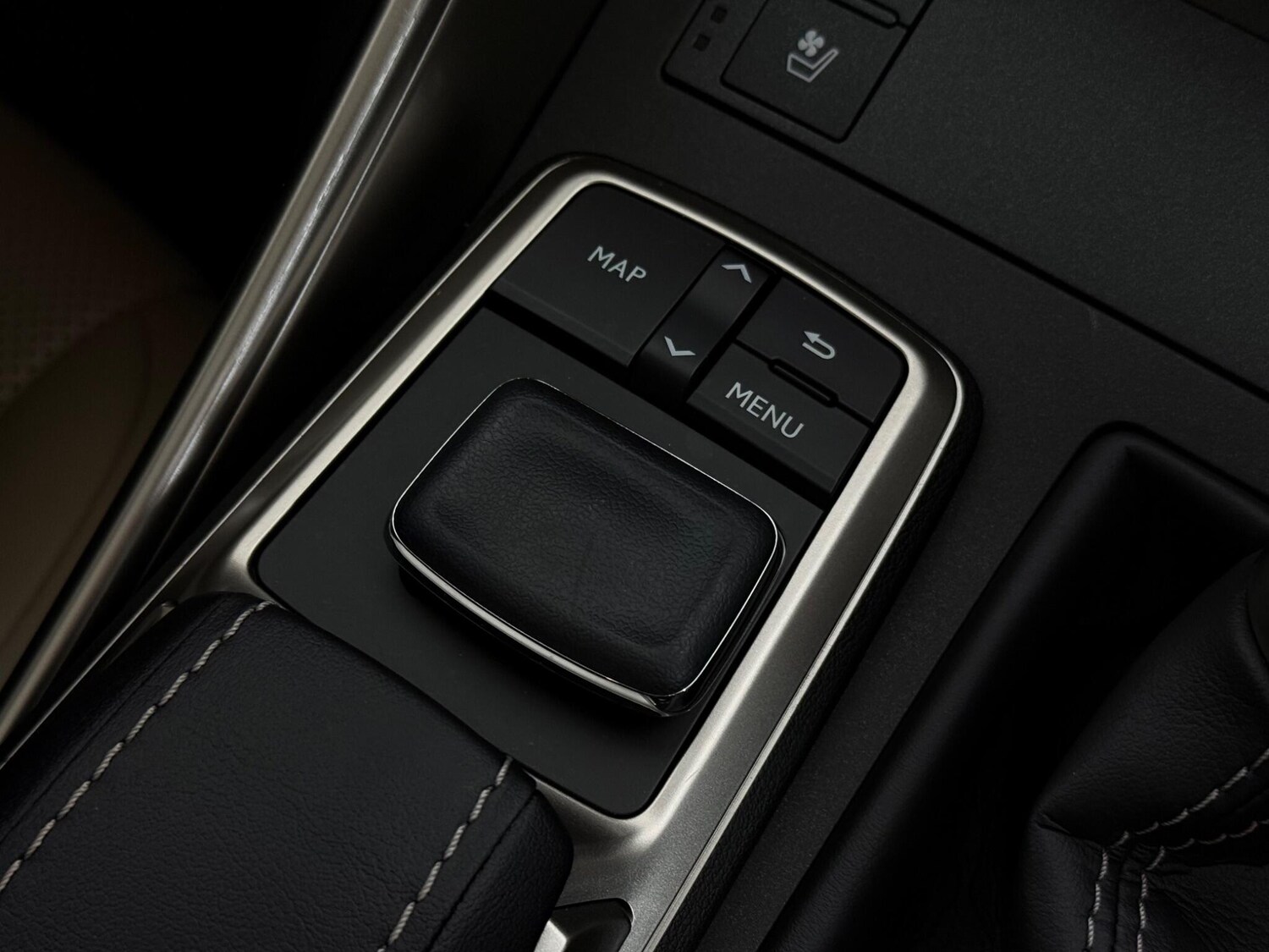 Used Lexus IS 2019 for sale - 77591197: Photo 35