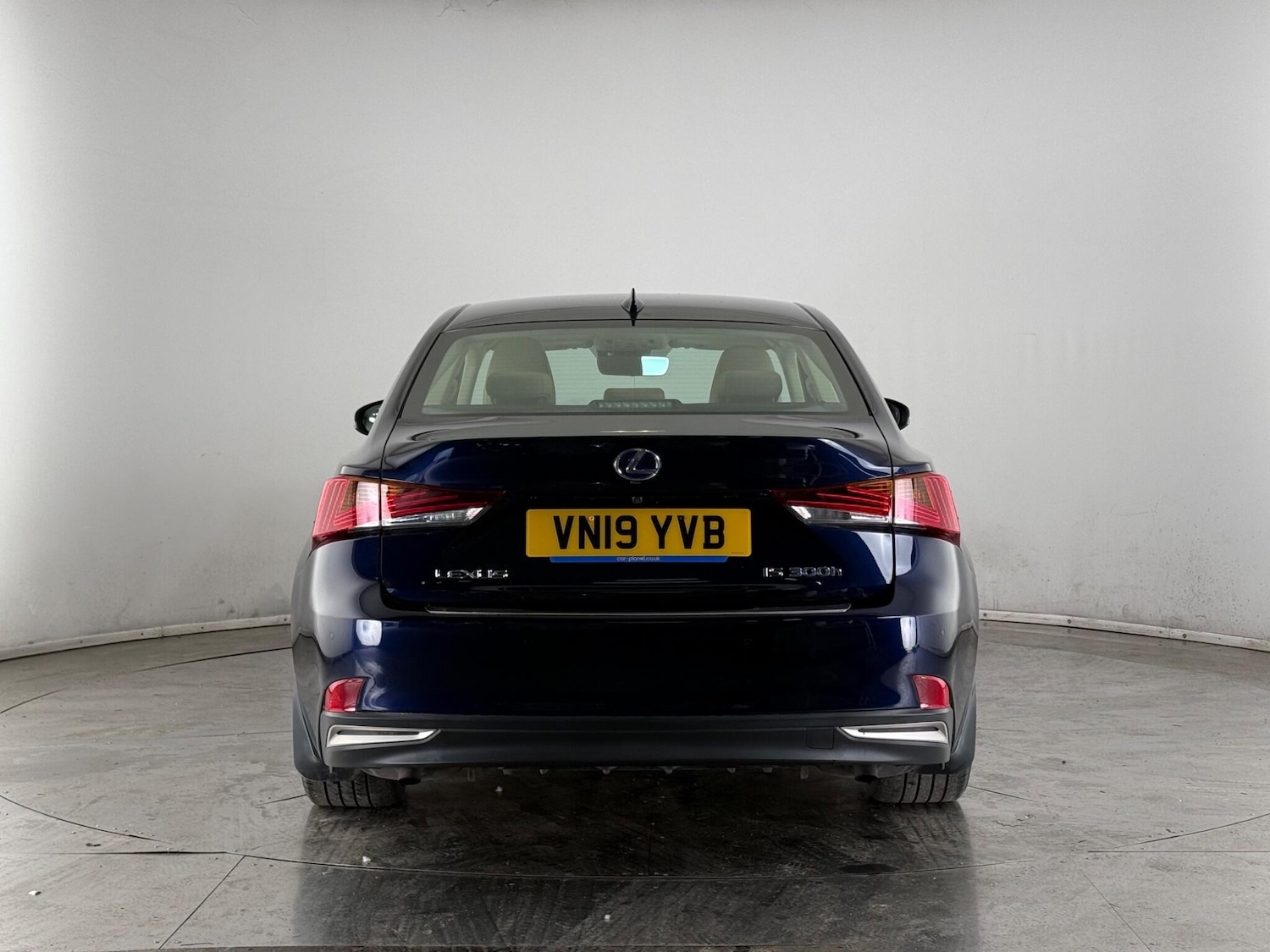 Used Lexus IS 2019 for sale - 77591197: Photo 6