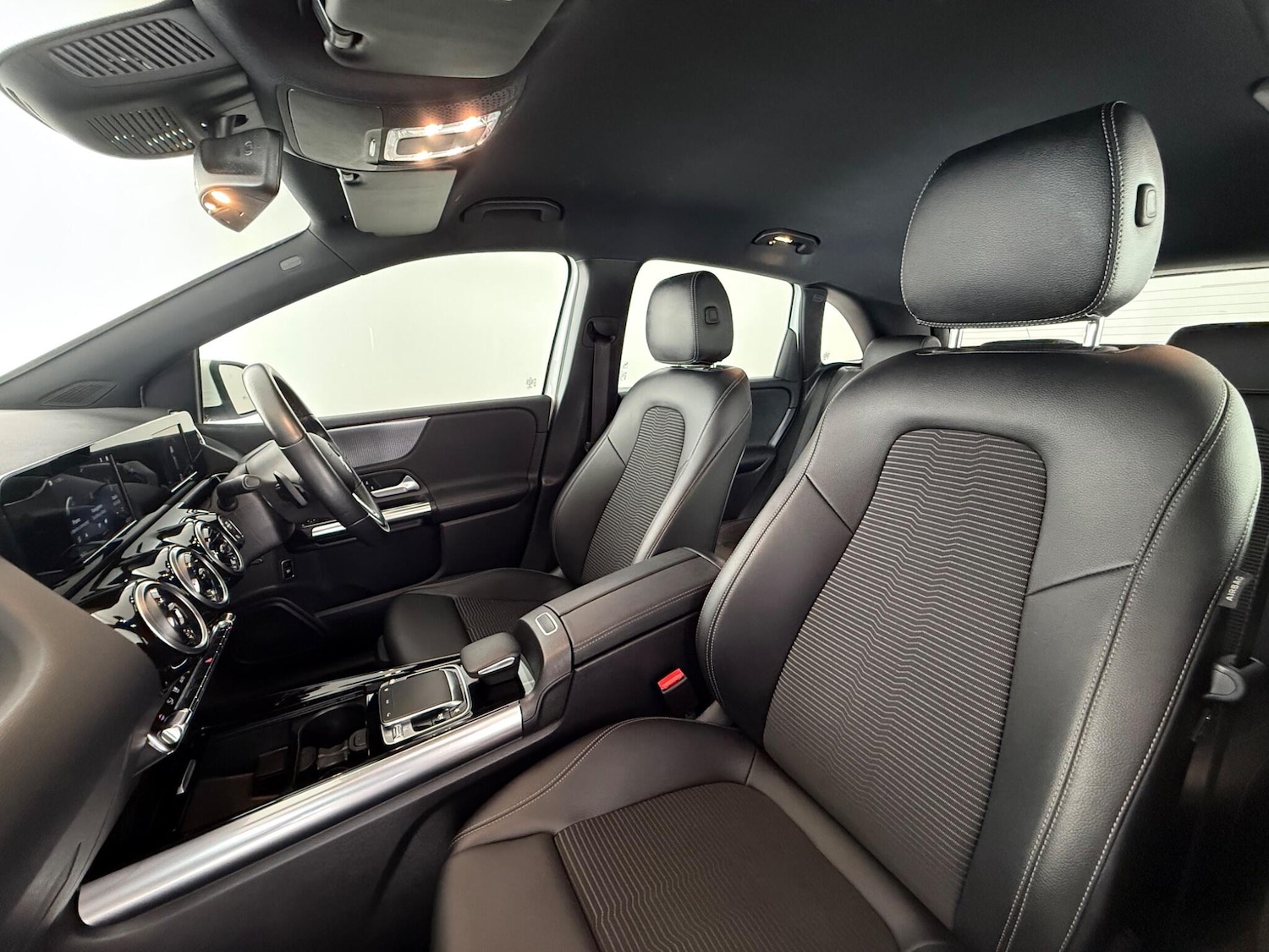 Used Mercedes-Benz B Class 2019 for sale - 77803040: Photo 15