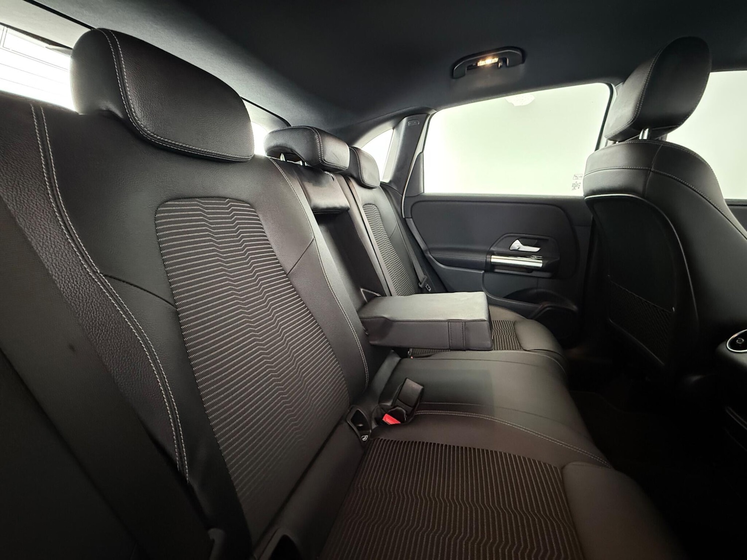 Used Mercedes-Benz B Class 2019 for sale - 77803040: Photo 16