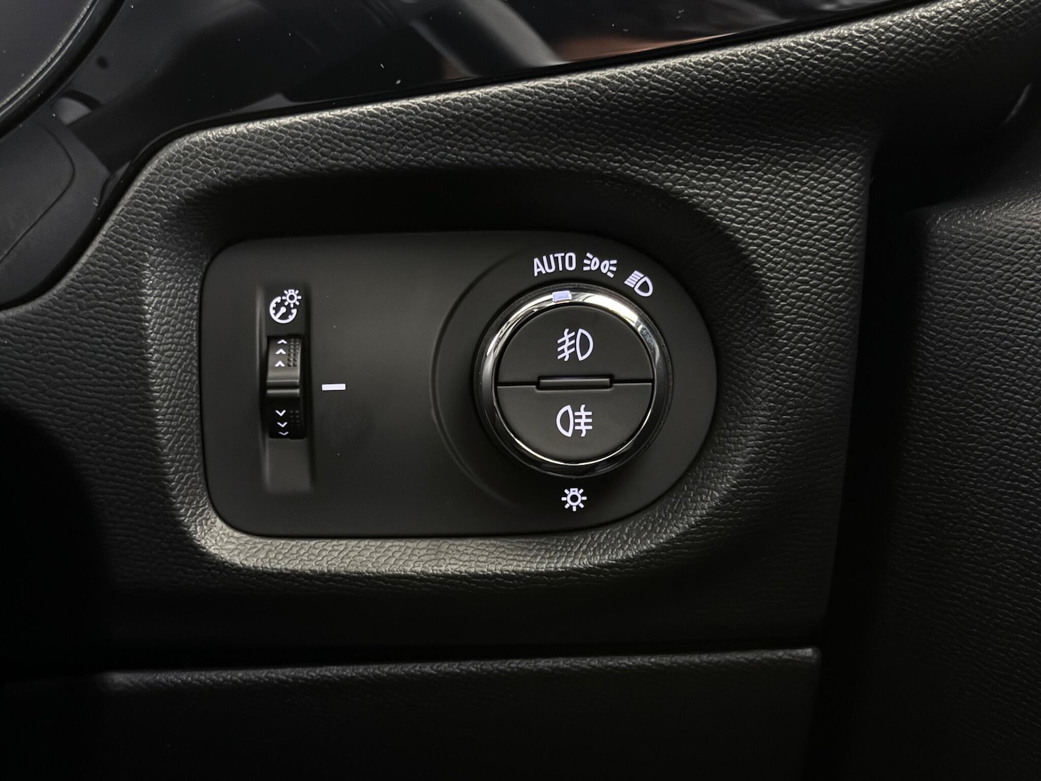 Used Vauxhall Corsa 2023 for sale - 77181030: Photo 28