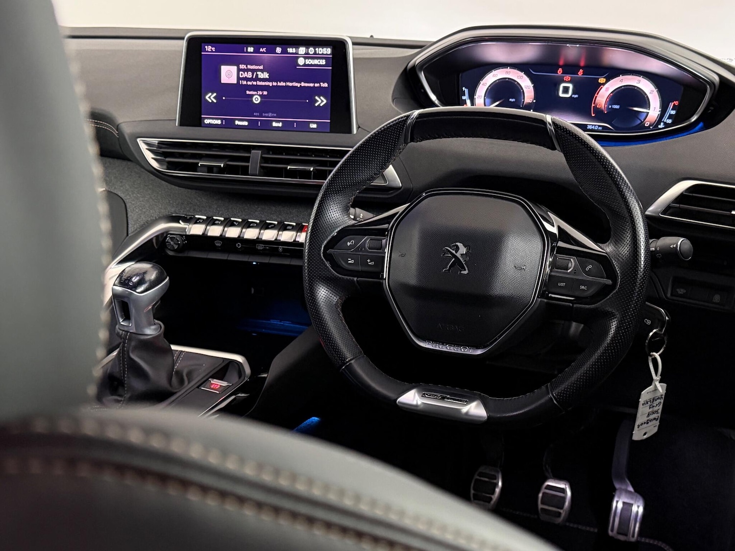 Used Peugeot 3008 2018 for sale - 77143281: Photo 23