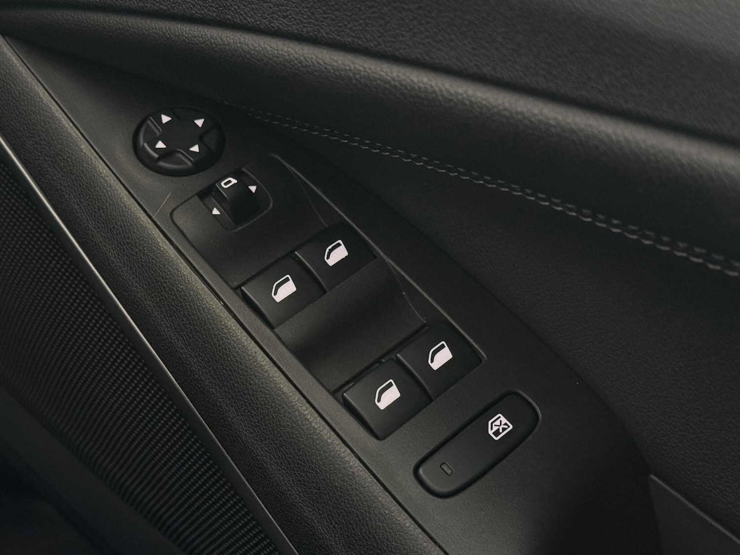 Used Vauxhall Crossland 2021 for sale - 77181289: Photo 22