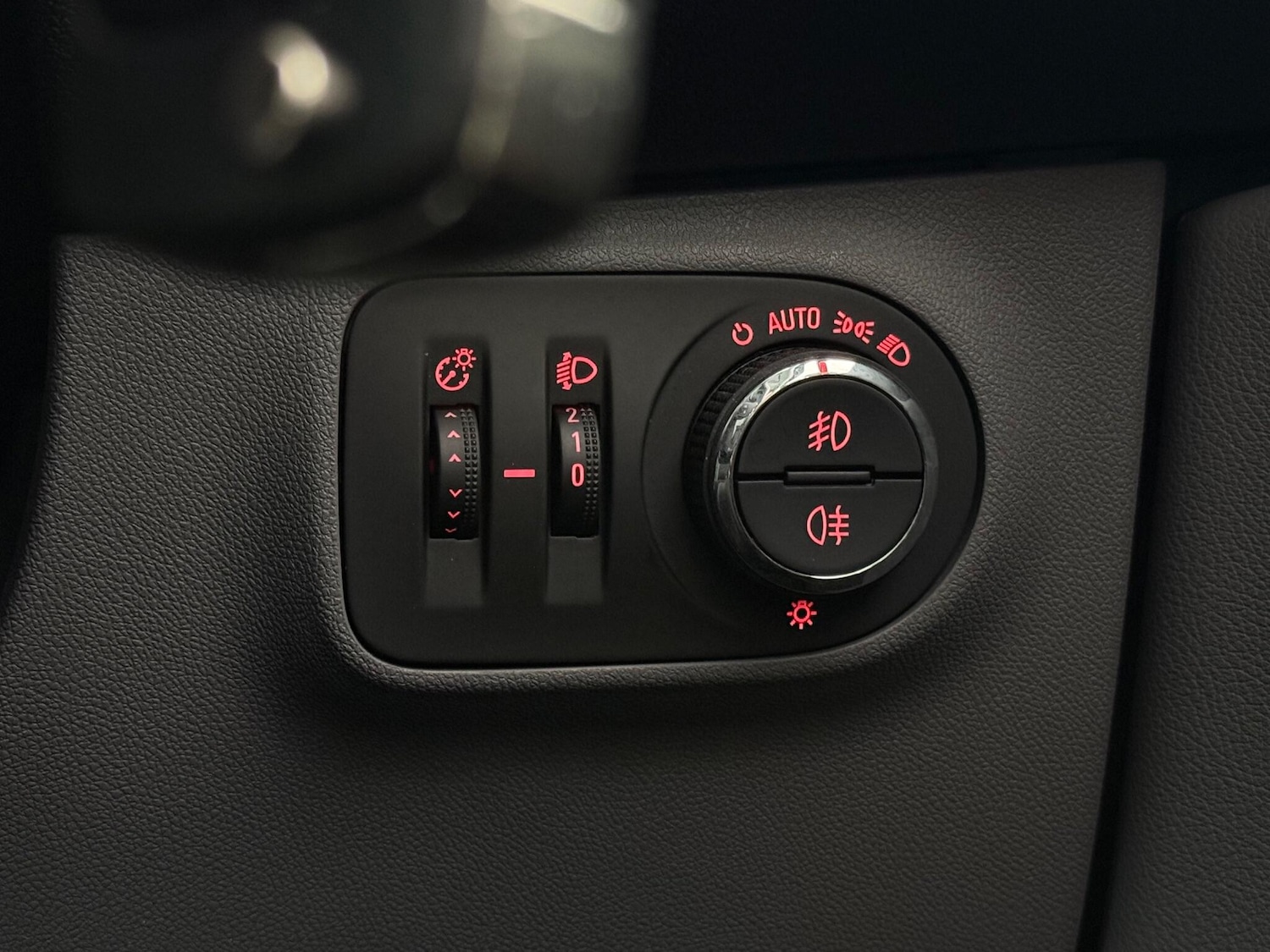 Used Vauxhall Corsa 2018 for sale - 77259562: Photo 19