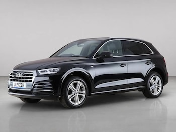 Used Audi Q5 2019 for sale - 79441924: Photo