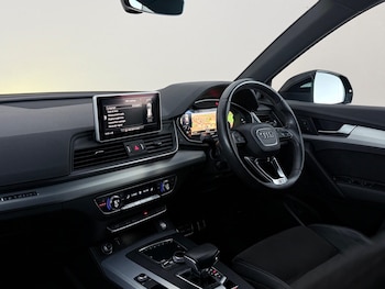 Used Audi Q5 2019 for sale - 79441924: Photo