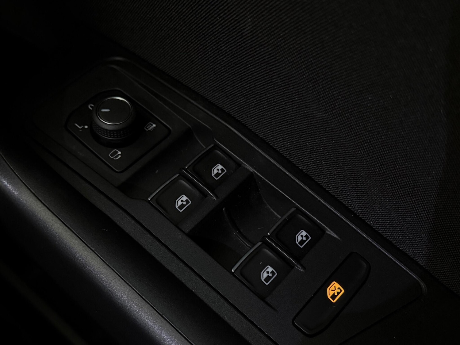 Used Volkswagen T-Roc 2021 for sale - 77246991: Photo 35