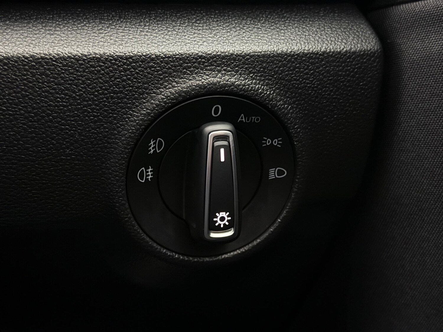 Used Volkswagen T-Roc 2021 for sale - 77246991: Photo 37