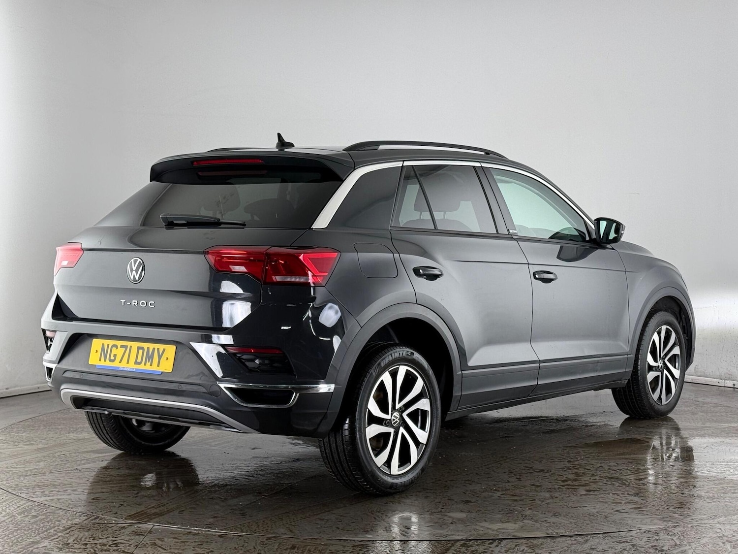 Used Volkswagen T-Roc 2021 for sale - 77246991: Photo 6